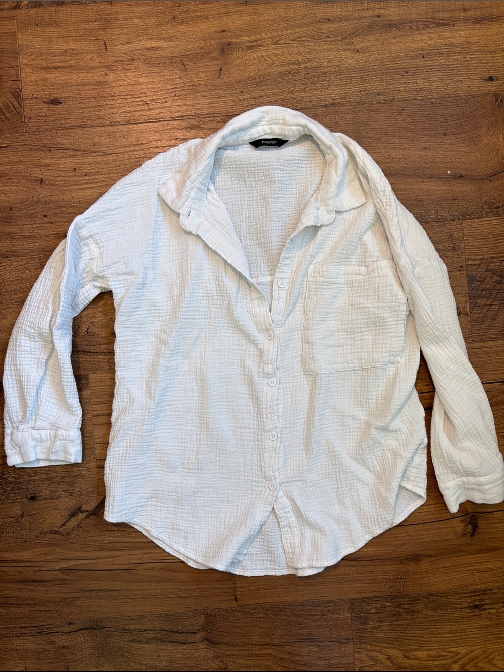 Women’s White Textured Casual Button-Down Shirt